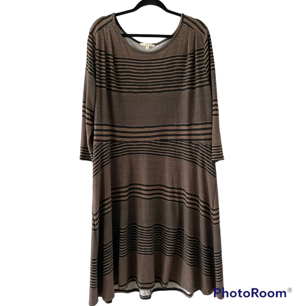 HAANI Brown and Black Striped Knit Dress Women’s Size 3X
